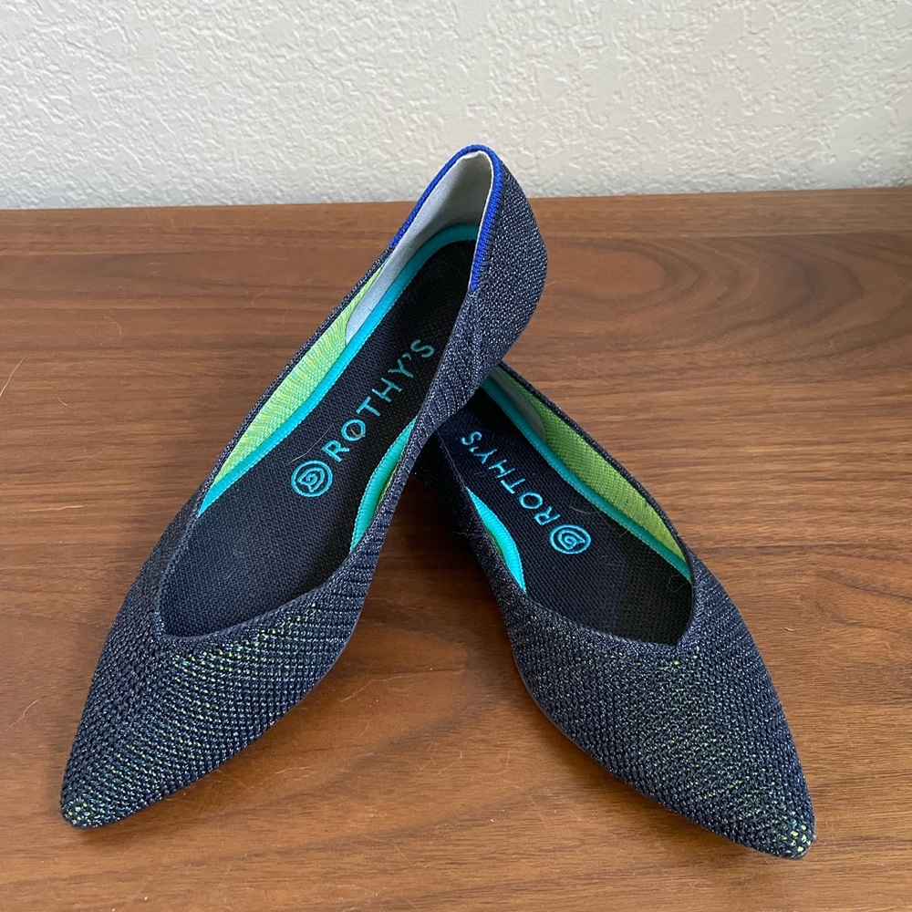 Rothy’s size 8 Metallic Lattice Stitch Point